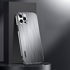 Handyhülle Hülle Luxus Aluminium Metall und Silikon Rahmen Tasche AT1 für Apple iPhone 13 Pro Silber