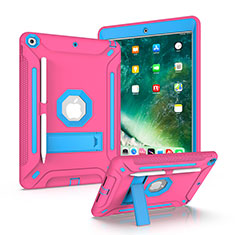 Silikon Hülle Handyhülle und Kunststoff Schutzhülle Hartschalen Tasche mit Ständer YJ2 für Apple iPad 10.2 (2020) Pink