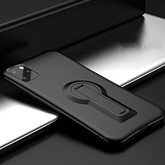 Silikon Hülle Handyhülle und Kunststoff Schutzhülle Tasche mit Ständer R01 für Apple iPhone 11 Pro Schwarz