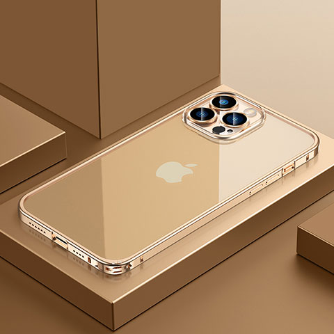 Schutzhülle Luxus Metall Rahmen und Kunststoff Schutzhülle Tasche QC4 für Apple iPhone 15 Pro Gold