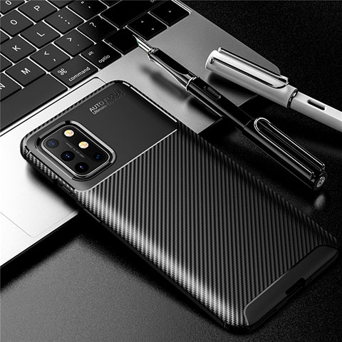 Silikon Hülle Handyhülle Gummi Schutzhülle Flexible Tasche Köper für OnePlus 8T 5G Schwarz