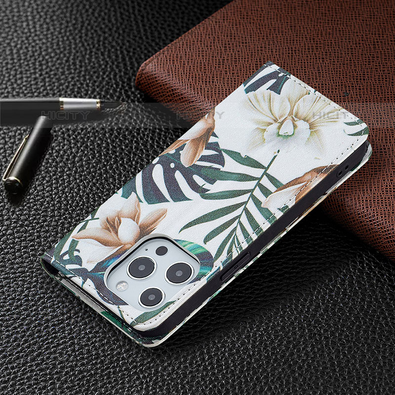 Handytasche Stand Schutzhülle Flip Leder Hülle Blumen L01 für Apple iPhone 16 Pro Plusfarbig