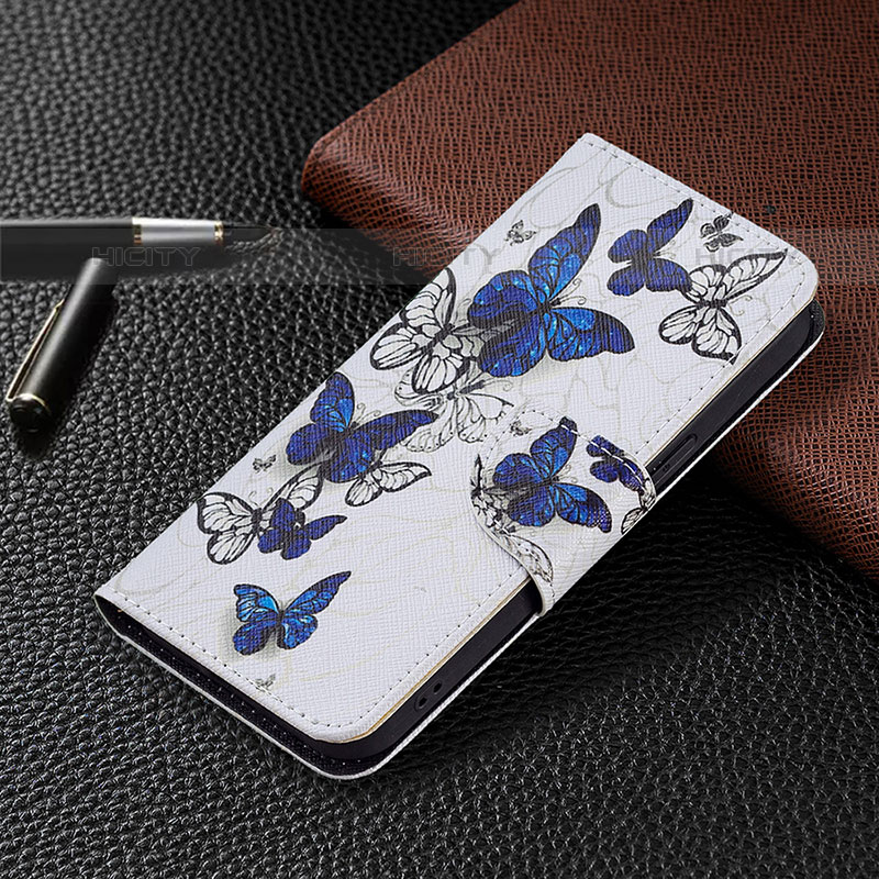 Handytasche Stand Schutzhülle Flip Leder Hülle Schmetterling L07 für Apple iPhone 15 Pro Max Weiß