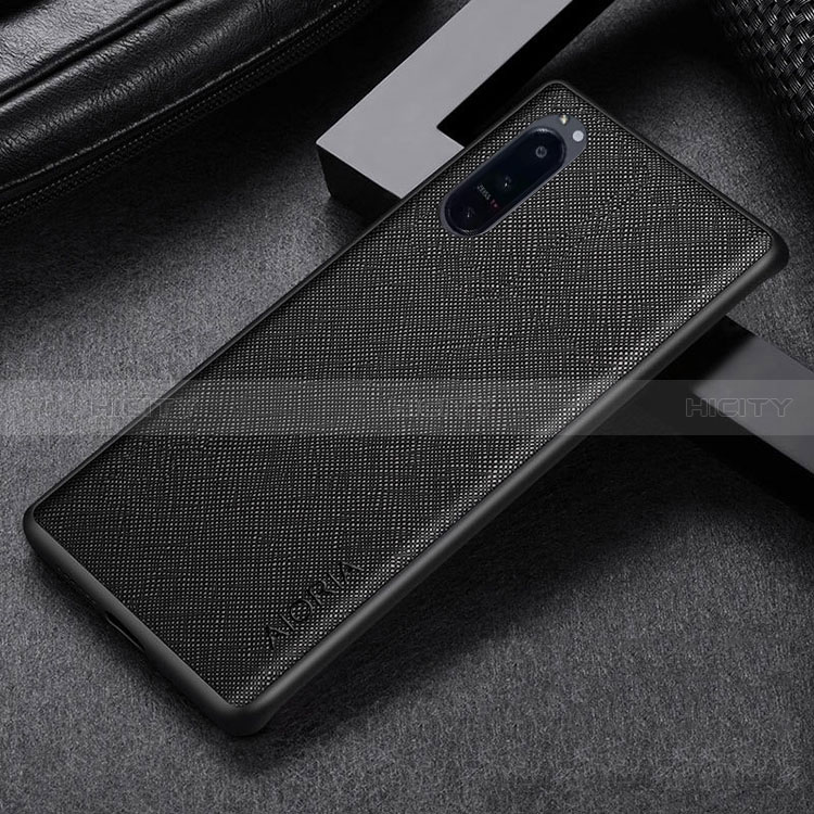 Luxus Leder Hülle Handyhülle und Kunststoff Schutzhülle Hartschalen Tasche für Sony Xperia 5 IV Schwarz