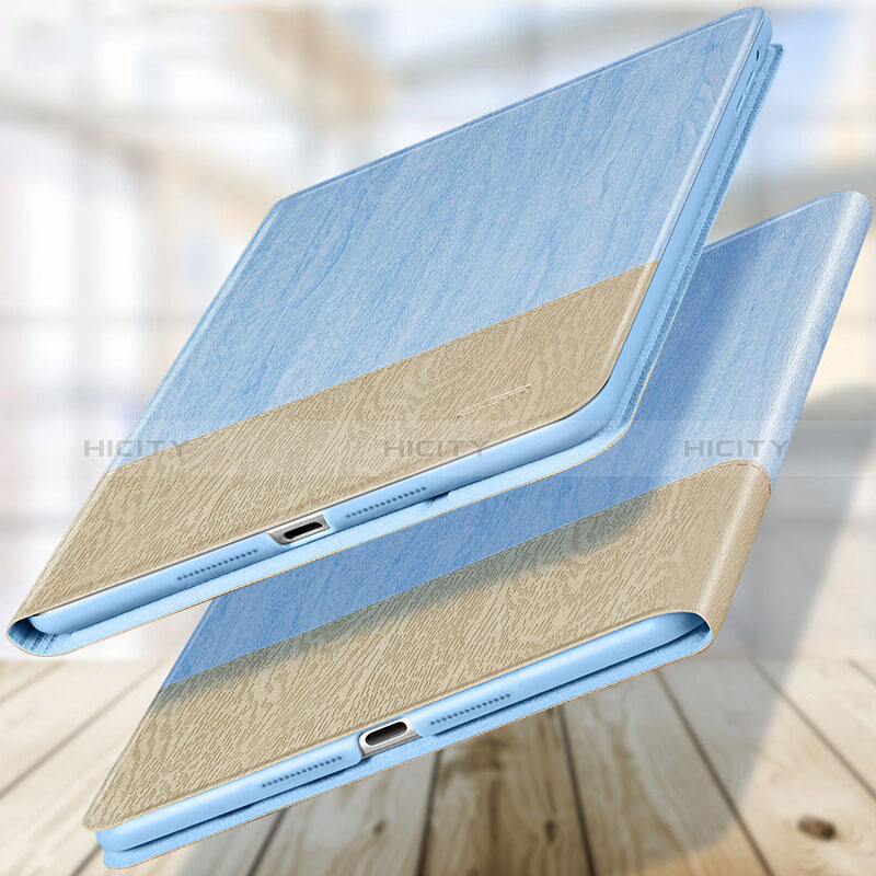 Schutzhülle Stand Tasche Leder L02 für Apple New iPad 9.7 (2018) Hellblau