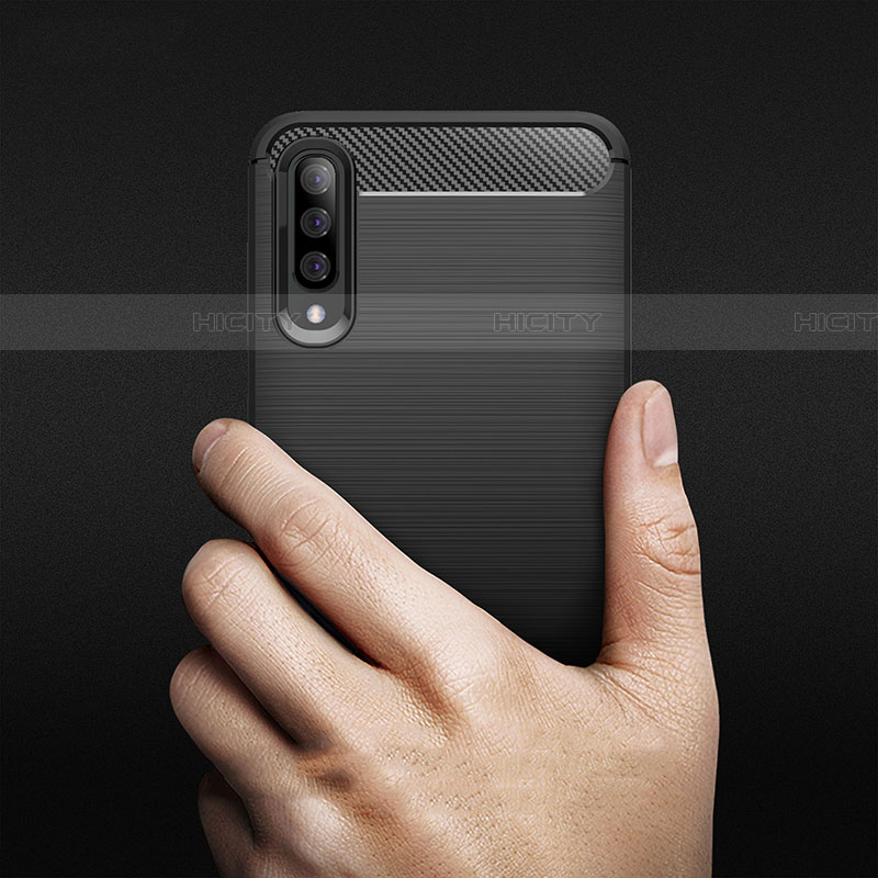 Silikon Hülle Handyhülle Gummi Schutzhülle Tasche Line C01 für Samsung Galaxy A70