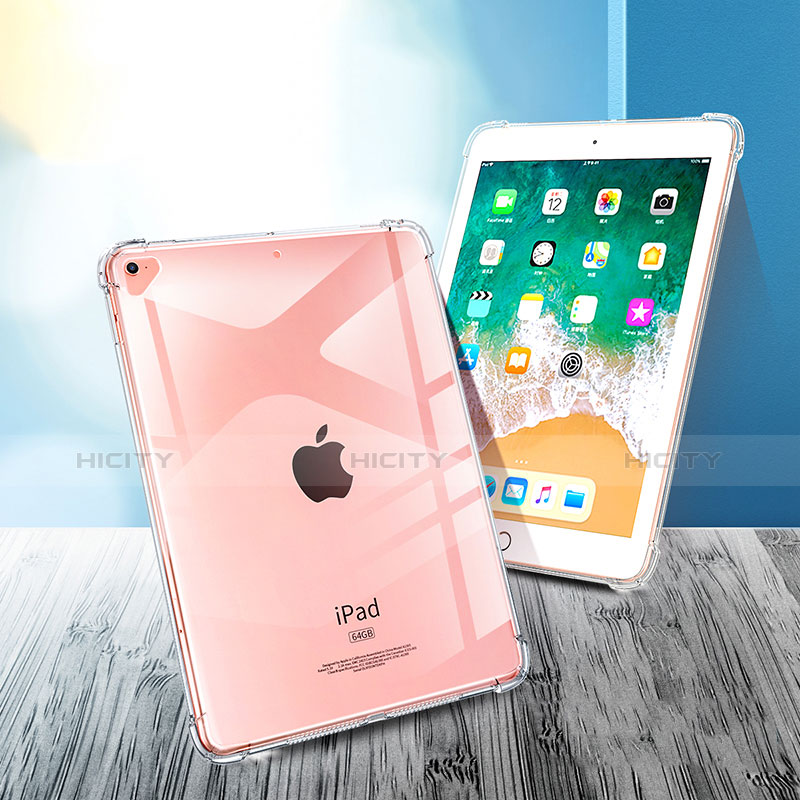 Silikon Schutzhülle Ultra Dünn Tasche Durchsichtig Transparent H01 für Apple New iPad 9.7 (2018)