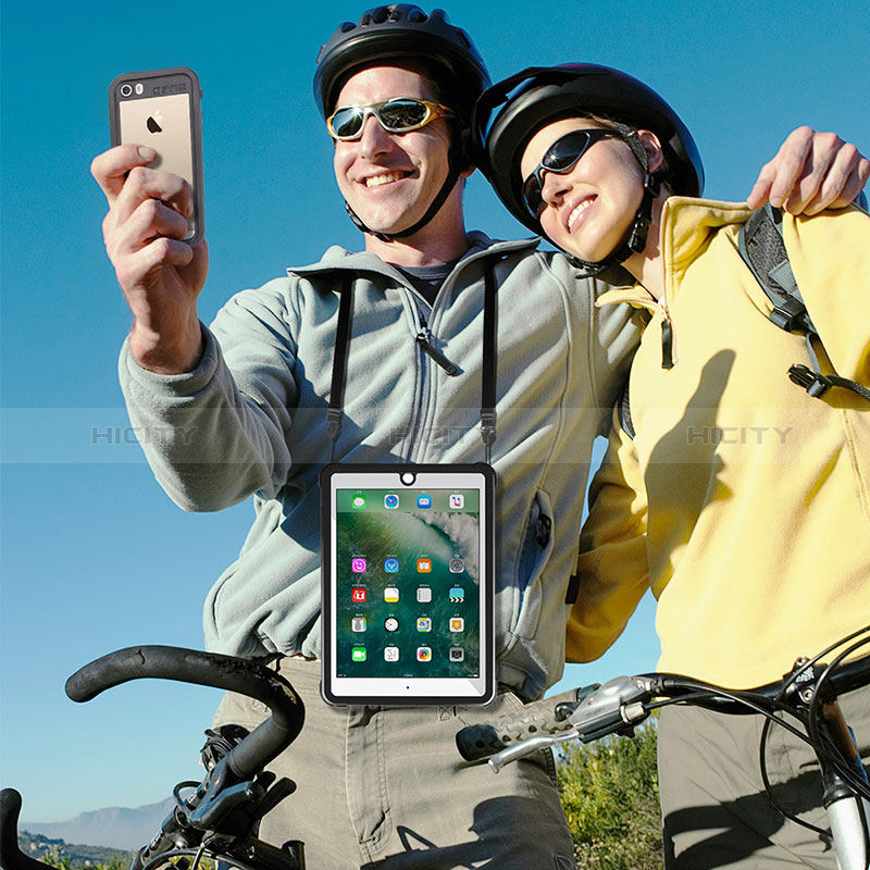 Wasserdicht Unterwasser Silikon Hülle Handyhülle und Kunststoff Waterproof Schutzhülle 360 Grad Ganzkörper Tasche für Apple New iPad 9.7 (2017) Schwarz